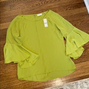 NWT Bell sleeve GREEN polyester blouse
